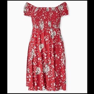 TORRID RED FLORAL CHALLIS SMOCKED MINI SKATER